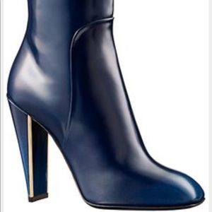 Louis Vuitton Navy blue boots/booties